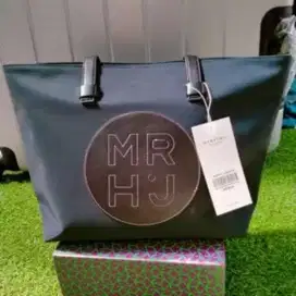 Tas tote marhen j