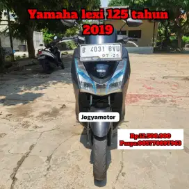 Yamaha lexi tahun 2019 cash & credit