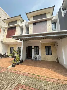 Over Kredit Rumah 2 Lantai Grand Depok City DP 95 jt Nego