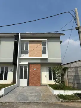 Rumah 2 Lt Hadap Utara 18 Mnt ke Stasiun Cikarang Dibantu KPR J-34230