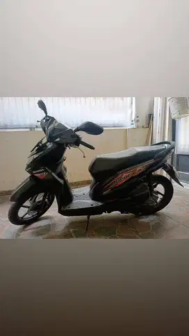 Dijual Honda Beat Fi 2013 Hitam