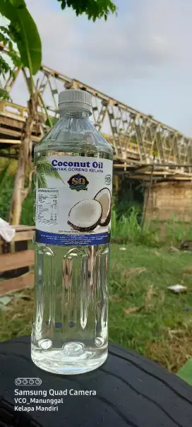 Minyak goreng kelapa