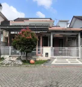 Rumah Permata Jingga Suhat Kota Malang