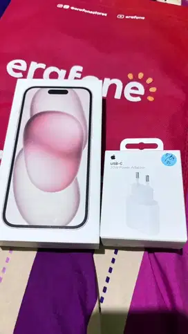Dijual Iphone 15 basic 256GB warna pink
