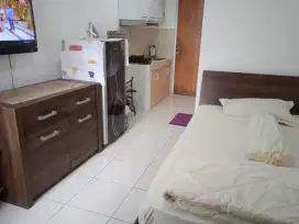 Disewakan Bulanan Apartemen Puncak Permai Studio