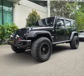 Jeep Rubicon 10th Anniversary 2013 low KM wranger sport JK