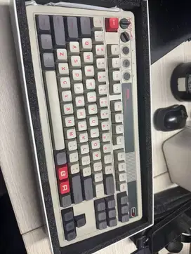 8Bitdo retro mechanical keyboard wireless bluetooth