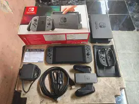 Nintendo Switch v1 Grey Fullset 02