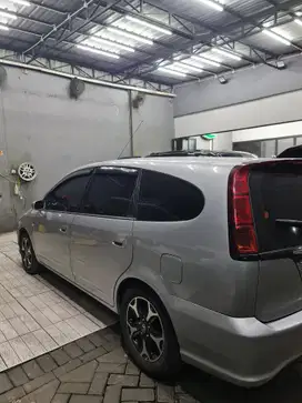 Honda Stream 2005 Bensin