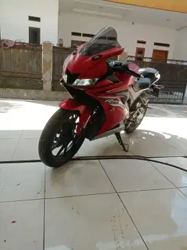 Yamaha R 15 plat bandung lengkap