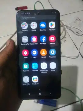 Jual hp samsung a10 ram 2/32GB normal no minus siap pakai baca lagi