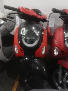 Honda Scoopy 2024 New! Fitur Lengkap, Stylish!