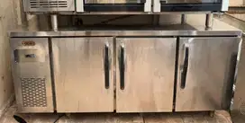 UNDERCOUNTER MERK GEA 3 PINTU
