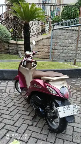 Sepeda motor Mio Fino