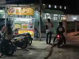 JUALAN MAKANAN (KEBAB)