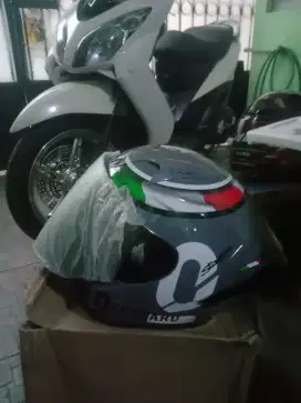 Helm baru ga jadi pake