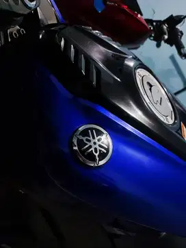YAMAHA R15 2018