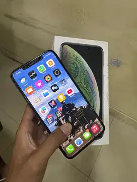 Iphone Xs max 64gb inter