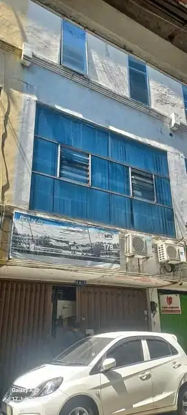 Ruko Jemursari 3 Lantai Siap Pakai Dekat Raya A Yani