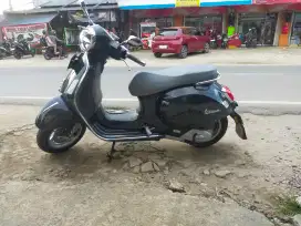 Vespa GTS 150 calssic ABS ASR