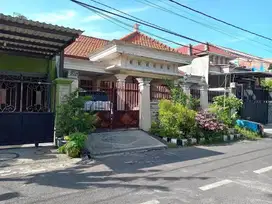 Rungkut Terawat Siap Huni Dekat Raya MERR Strategis