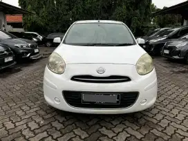DP 5JT ANGSURAN CUMA 2,1 NISSAN MARCH 2012 MT WHITE EDITION !!