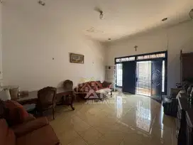 ANA RUMAH UK 10X15M DI JELAMBAR