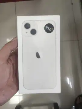 Iphone 13 128Gb starlight Garansi Remsi