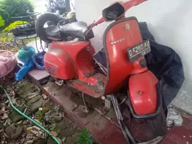 Vespa sprint 125 thn 75