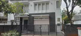 Dijual Cepat Urgent Rumah Bulevard Siap Huni