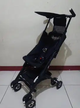 Preloved Stroller Cocolatte Seri Batman Limited Edition