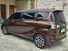 Toyota Sienta V Matic Pajak Hidup