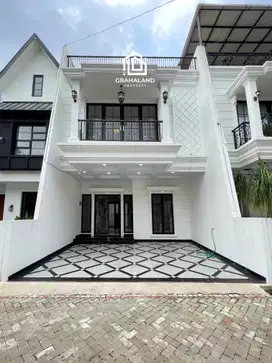 Rumah Mewah Teduh Dalam Cluster Pinggir Jalan Besar Di Jagakarsa
