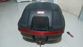 Box Motor Givi E19N Bekas Normal