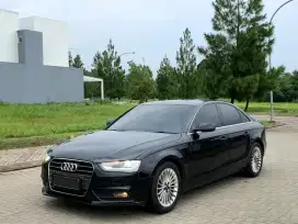 CASH Audi A4 B8.5 Facelift Hitam KM Rendah 59rb Pemakai Pribadi