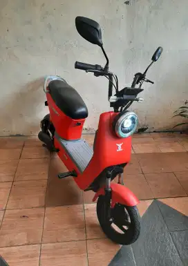 Sepeda Listrik Uwinfly
