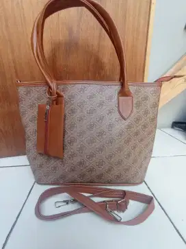 Tas model totebag