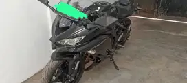 Kawasaki Ninja 25r
