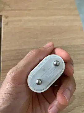 ADPATOR IPHONE 20 WATT