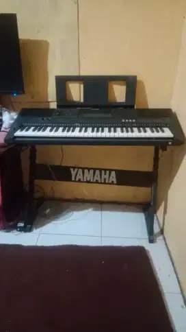Jual Keyboard Bekas Yamaha