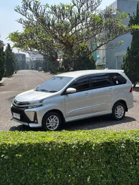 AVANZA VELOZ 1.3 M/T 2019 LOW KM ISTIMEWA