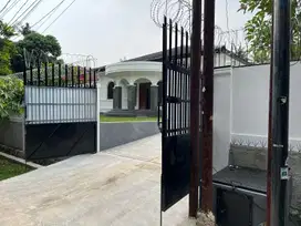 Rumah Nyaman Asri Bebas Banjir Siap Huni di Kemang Dalam Jak Sel