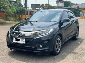 HONDA HRV E CVT AT HITAM 2019