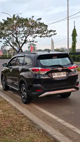 DI JUAL CEPAT RUSH TRD SPORTIVO 2020 METIC