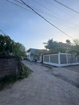 DIJUAL TANAH PREMIUM DI CANGGU JLN PANTAI BERAWA CANGGU  KUTA UTARA