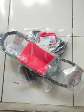FOR SALE SPAREPART ORIGINAL HONDA V-BELT DAN FILTER UDARA BEAT VARIO