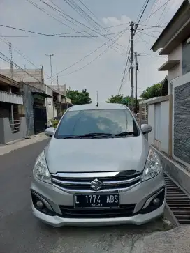 Ertiga Diesel Solar hybrid Zdi