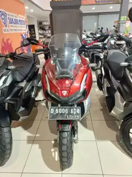 ADV 150 NON ABS 2021 - SRI SANJAYA - DISKON 1.5 JT CASH KREDIT 1 JT