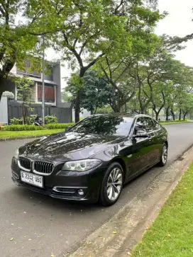 BMW 520i Luxury F10 Lci At 2016