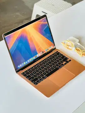 Macbook Air M1 8/256GOLD